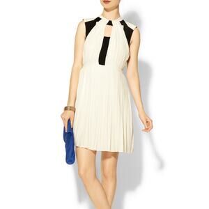 Tinley Road Black & Ivory Pleated Dress – Size Medium